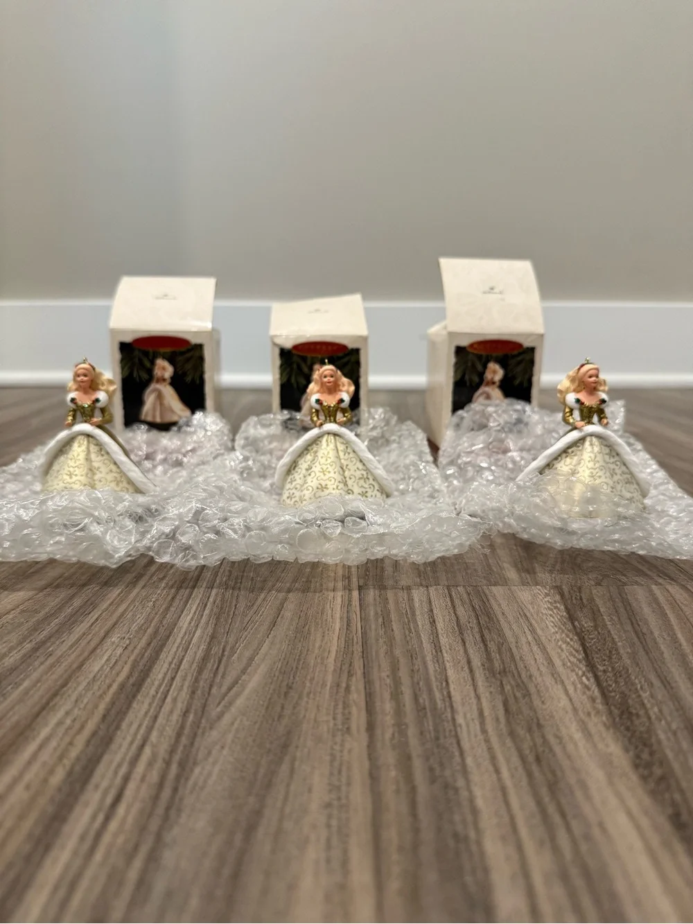NWT 3Pk Vintage 1994 Holiday Barbie Hallmark Figurine Ornament - Ivory and Gold